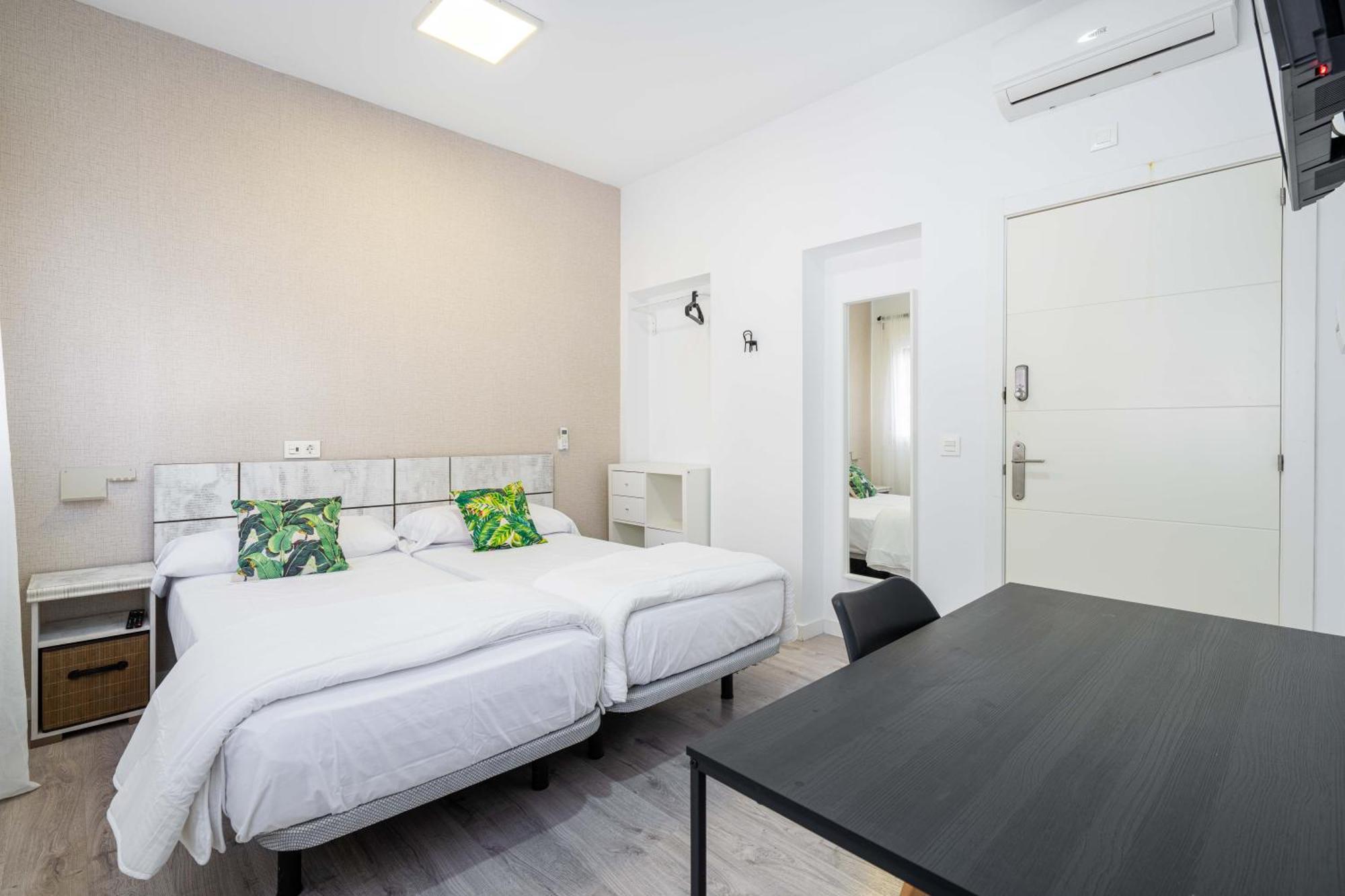 Bf Rooms Almeria Centro Kültér fotó